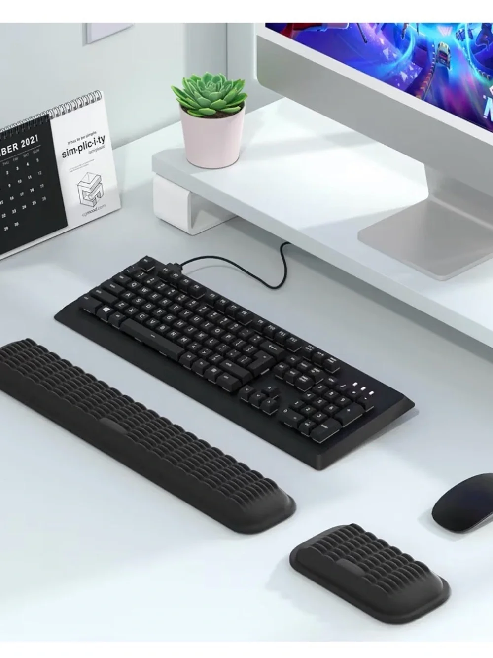 Black Wrist Rest Set for Keyboard & Mouse - Ergonomic Comfort
